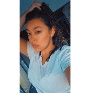 Meet your Posher, Cindy